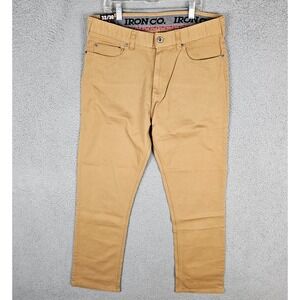 Iron Co. Jeans Men's 32x30 Denim Mid-Rise Classic Comfort Waistband Straight Leg